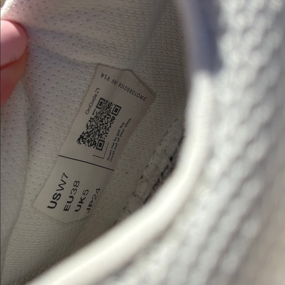 Oncloud- Roger Advantage - Picture 2 of 3